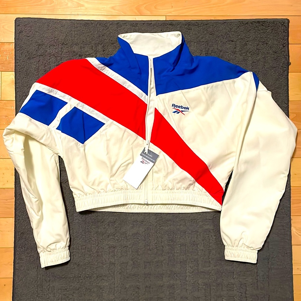 REEBOK CLASSIC VECTOR CROP JACKET - 2XS - NWT - CHALK/BLUE/RED
